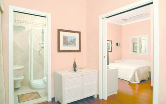 Colosseo Studio Suites - photo 3
