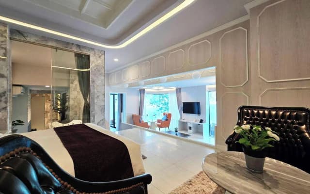 Cocohut Beach Resort - photo 2