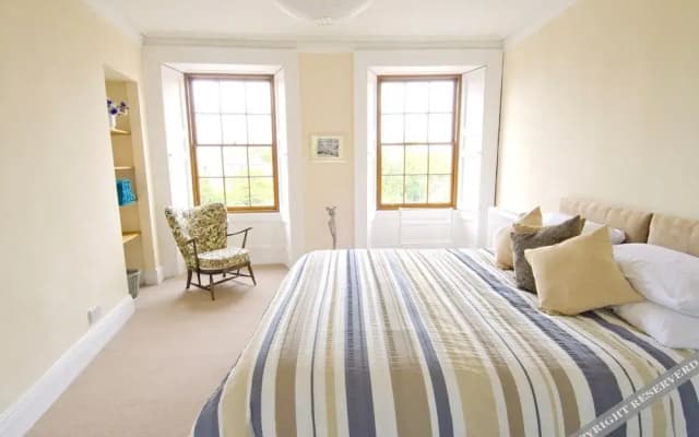 Charming Apartments Edinburgh - photo 4