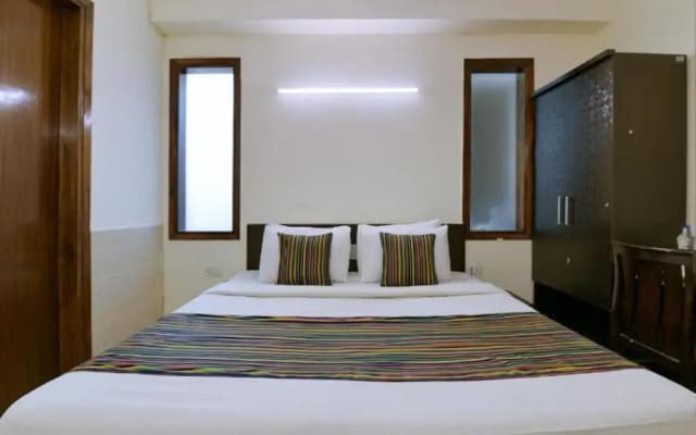 Hotel Olive Saffron - photo 4