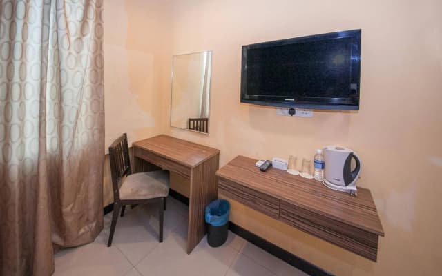 OYO Rooms Kampung Air Taxi Station - photo 5