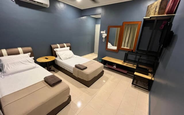 Days Inn Resort by Wyndham Lumut Marina Cove - photo 5