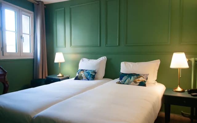Hotel Petit Saint Honoré - photo 4
