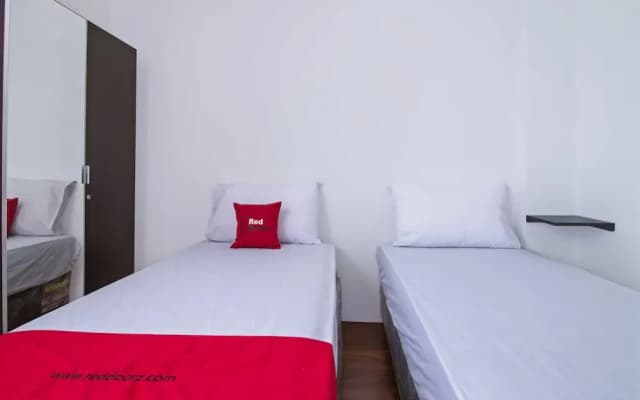Avalon Thamrin 8 by RedDoorz - photo 2