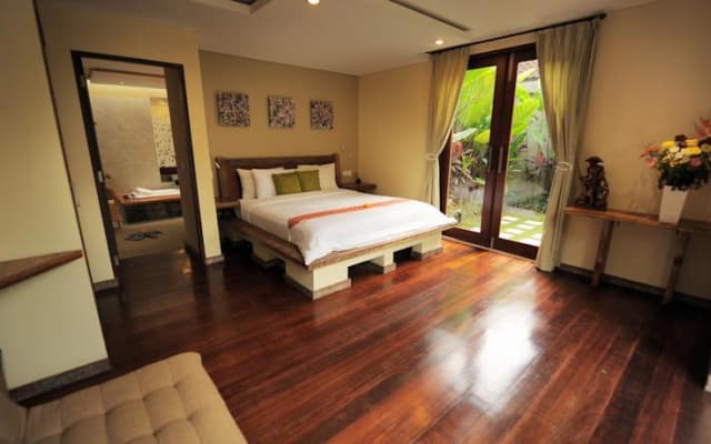 The Lane Villa - photo 2