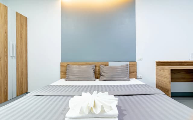 BeWish Residence Bangphlat - photo 4