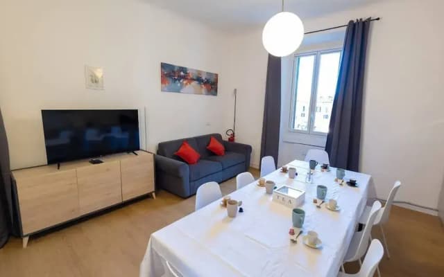 [Modern] 2BR/2BA • Metro Access • 12min Duomo - photo 5