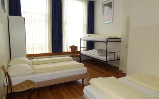 Budget Hotel Hortus - photo 3