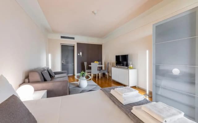 Milan Royal Suites - Centro Duomo - photo 4