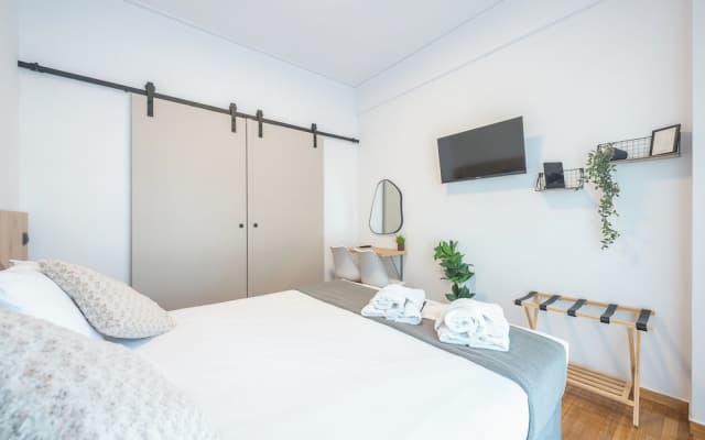 Prime City Stay by Cloudkeys - photo 4