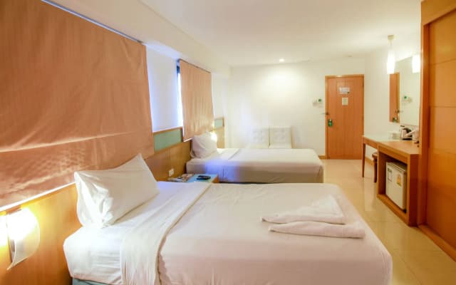 Ten Stars Hotel Pratunam - photo 4