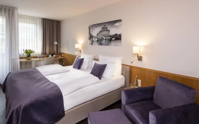 Hotel Aquino Berlin - photo 3