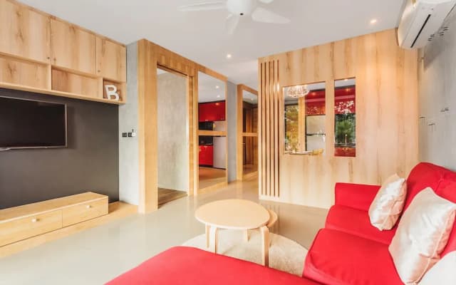 Condo in Nai Harn in ReLife 15-122-211 - photo 3