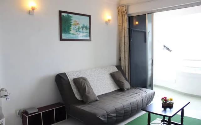 N-Park Homestay - photo 3