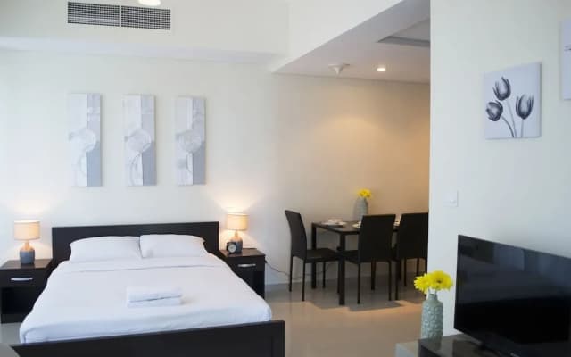 Ascapes Bay Central West Tower - photo 4