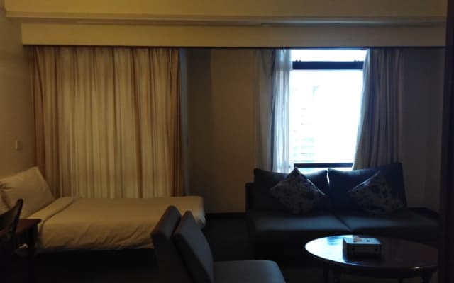 Ridge Service Suites - photo 4