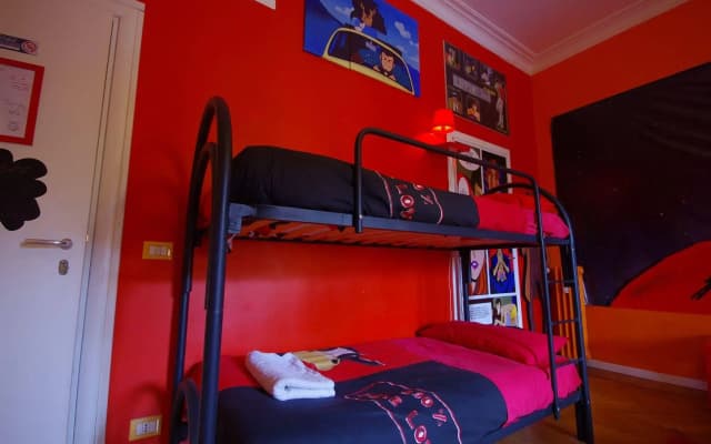 Comics Guesthouse - photo 4