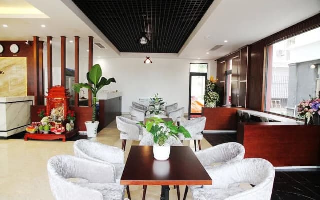 Victory Halong Hotel - photo 2