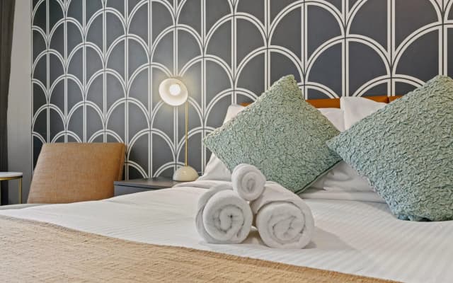 Boutique City Abode in Sydney - photo 5