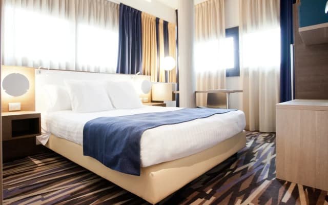 Mercure Roma Centro Colosseo - photo 3