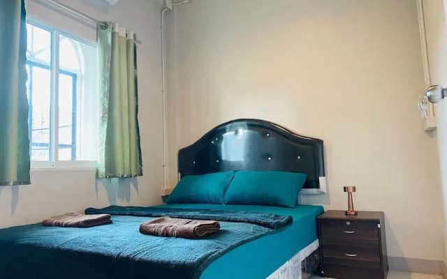 Lemon Tree Khaosan Hostel - photo 3