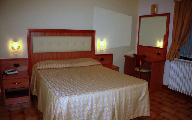 Piccolo Hotel - photo 5