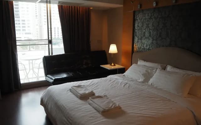 7B - 5 Bedroom Downtown Penthouse With Shared Pool - photo 5