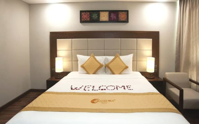Grand Sea Hotel - photo 4
