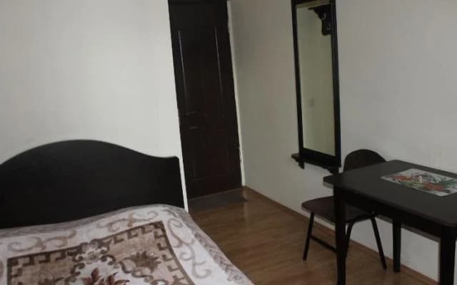 Leader Inn - photo 2