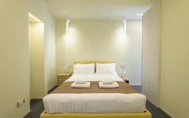 Milan Royal Suites Centro Repubblica - photo 4