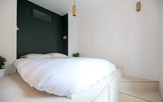 Sumptuous Apartment for 2 - Canal Saint-martin - photo 2