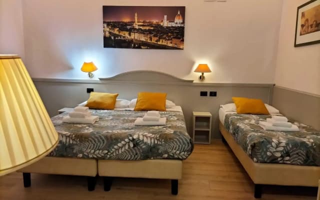 Hotel Camilla - photo 2