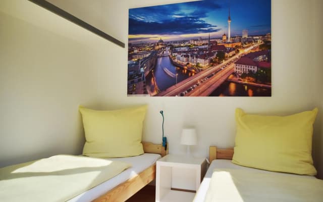 CLUB Lodges Berlin Mitte - photo 2