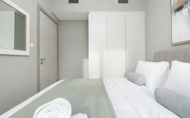 Whitesage Downtown's Gem A Fancy Retreat Near Burj Khalifa - photo 2