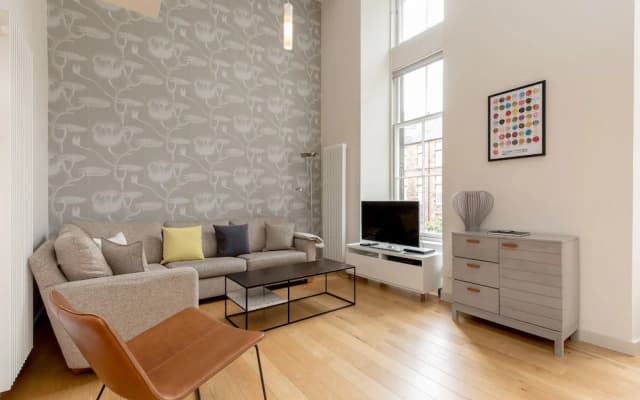 424 - Simpson's Loan Duplex Apartment - photo 3