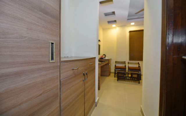 Hotel Silver Stone - photo 4