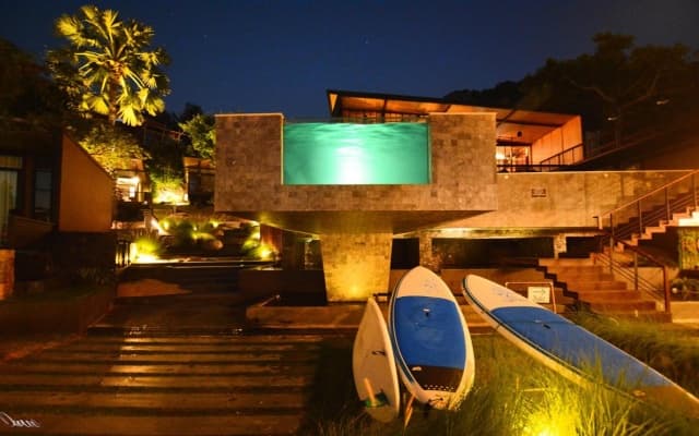 The Cabin Beach Resort - photo 5