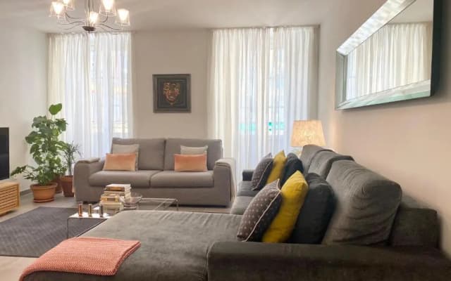 Cozy 2BR Appartment near the Port of Nice - photo 4