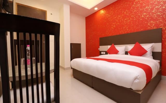 Hotel SRV Palace - photo 3