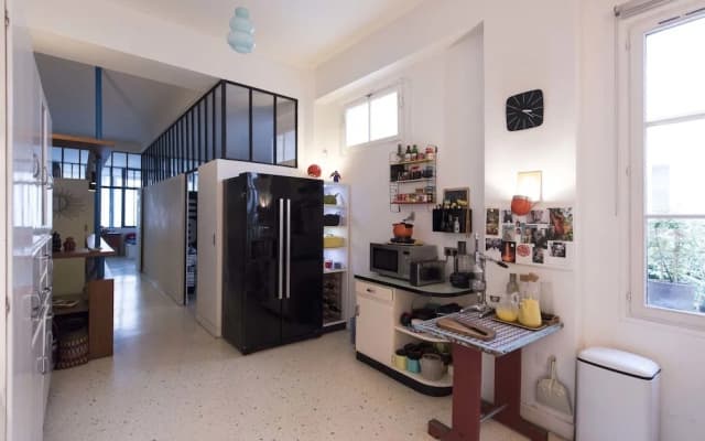 Loft Style Apartment With A Workshop Studio - photo 5