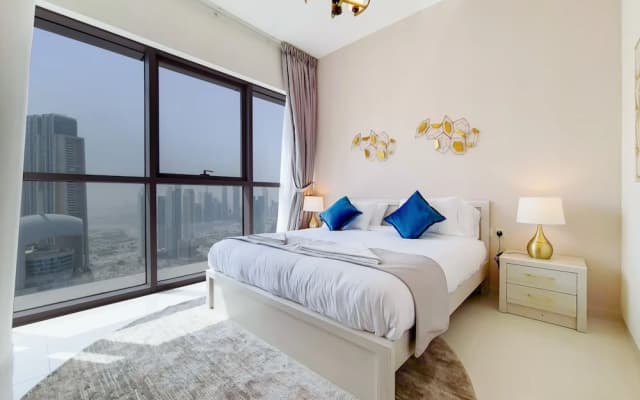 GreenFuture - High-Rise Sleek Studio With Panoramic City Views - photo 5