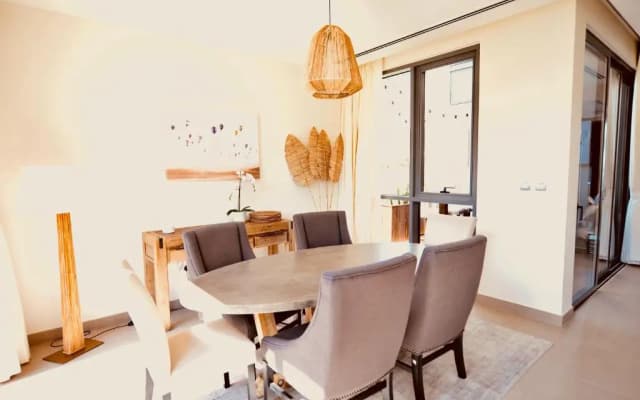 The Sunshine Villa - photo 4