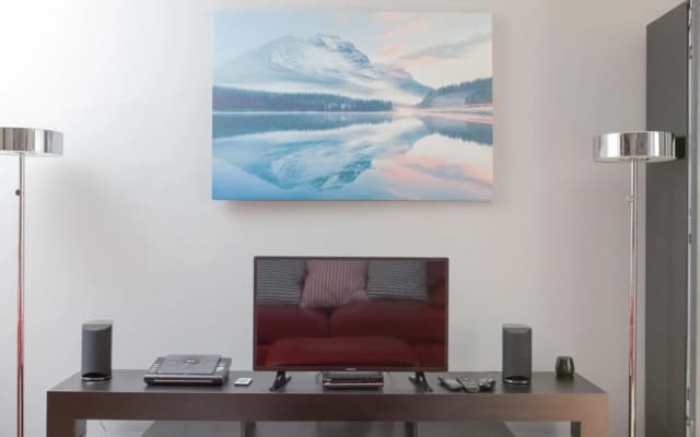 Bright, Contemporary Edinburgh Flat With Parking! - photo 3