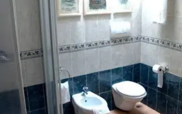 Crosti Apartments - photo 4
