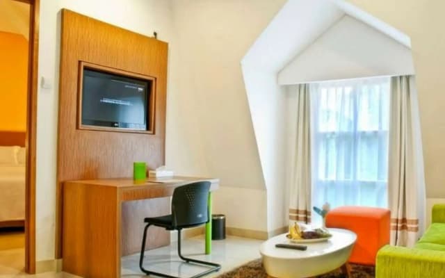 Pomelotel Patra Kuningan Jakarta - photo 3