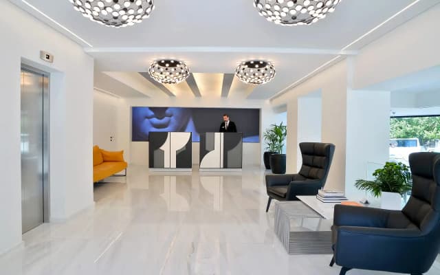 The Athenaeum Luxury Hotel - photo 2