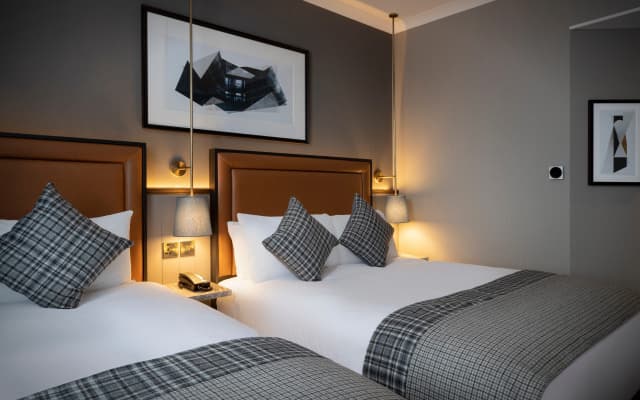 Leonardo Royal Hotel Edinburgh - photo 3