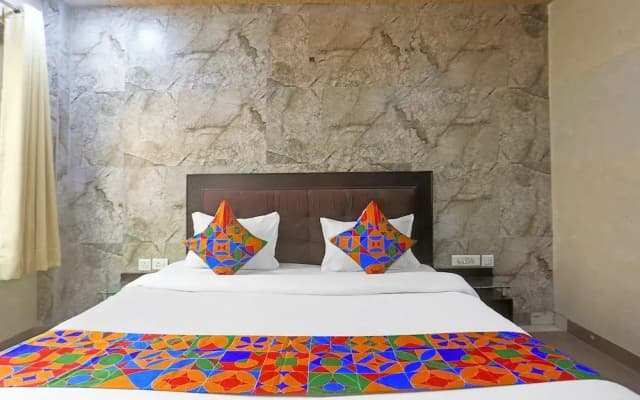 FabHotel Gera’s - photo 3
