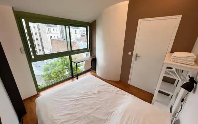 Pere Lachaise Apartment - photo 4