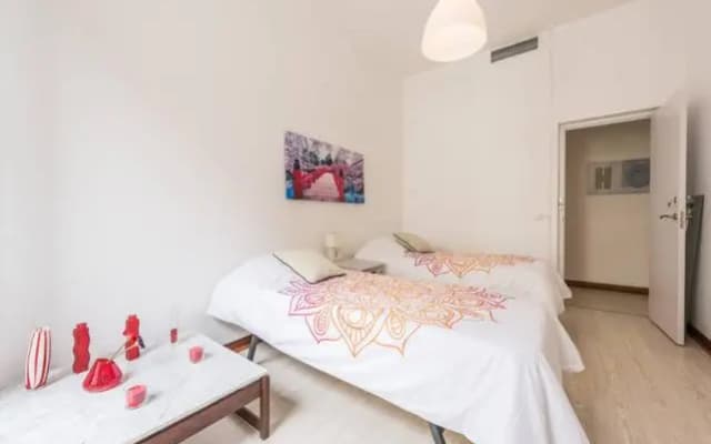 MF Apartaments Gran Via - photo 4